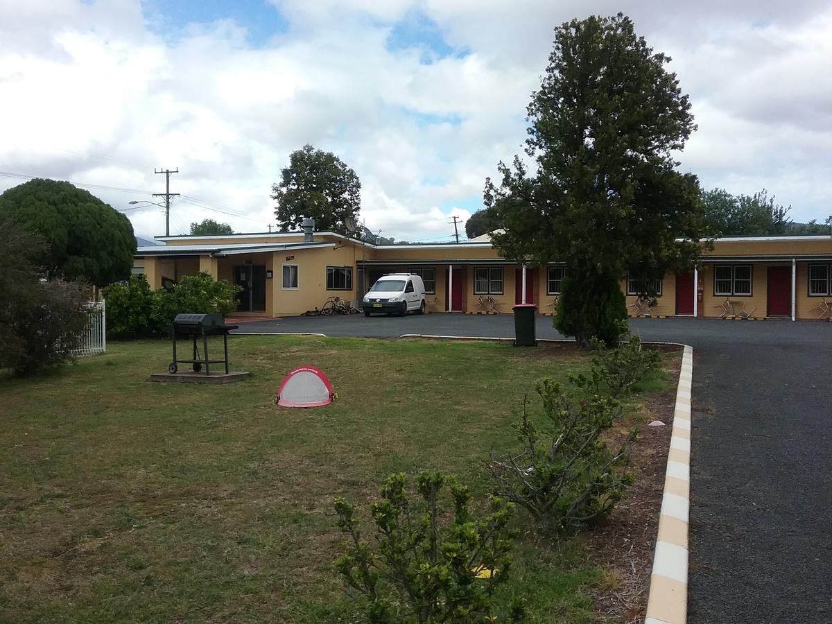 Murrurundi Motel Exterior photo